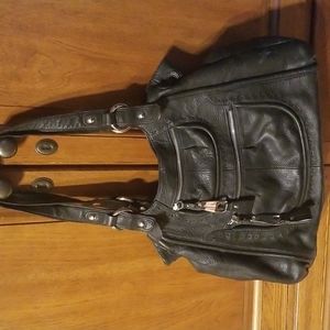 Beautiful Black Leather Satchel B makowsky Large
